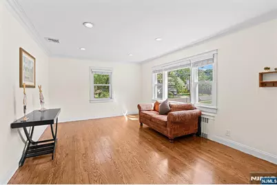 604 Taylor Avenue, Oradell, NJ 07649 - Photo 12