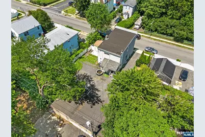 89 Tremont Avenue, East Orange, NJ 07018 - Photo 6