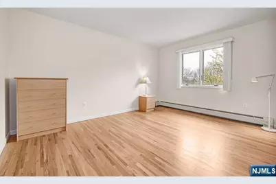 2344 Franklin Street, Fort Lee, NJ 07024 - Photo 18