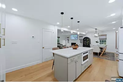 102 Mortimer Avenue, Rutherford, NJ 07070 - Photo 12