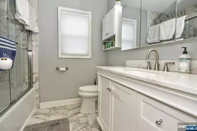 132 Charlton Avenue, Lodi, NJ 07644 - Photo 16