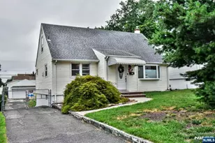 132 Charlton Ave, Lodi, NJ 07644 - Photo 2