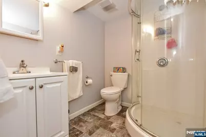 132 Charlton Avenue, Lodi, NJ 07644 - Photo 24