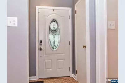 132 Charlton Avenue, Lodi, NJ 07644 - Photo 4