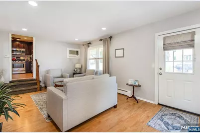 139 Cosman Street, Washington Township, NJ 07676 - Photo 20