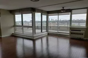 1026 Hudson Park 1026, Edgewater, NJ 07020 - Photo 2
