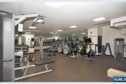 1026 Hudson Park 1026 #1026, Edgewater, NJ 07020 - Photo 22