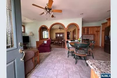 220 Clinton Avenue, Clifton, NJ 07011 - Photo 22