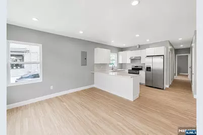 84 Beech Street, Belleville, NJ 07109 - Photo 10