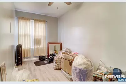 18 McKay Avenue, East Orange, NJ 07018 - Photo 10