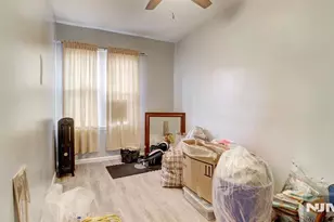 18 McKay Ave, East Orange, NJ 07018 - Photo 10