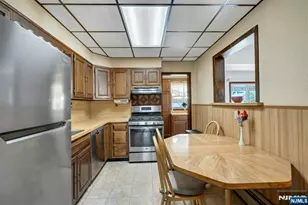 204 Tontine Ave, Lyndhurst Township, NJ 07071 - Photo 18
