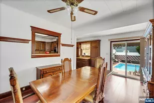 204 Tontine Ave, Lyndhurst Township, NJ 07071 - Photo 10