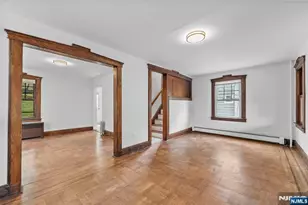 27 8th St, Ridgefield Park, NJ 07660 - Photo 2