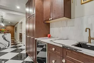 372 McKinley Blvd, Paramus, NJ 07652 - Photo 12
