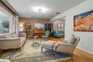 372 McKinley Blvd, Paramus, NJ 07652 - Photo 6