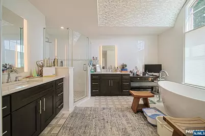 419 Stillwell B #B, Fort Lee, NJ 07024 - Photo 34