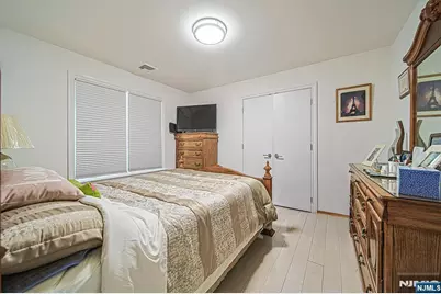 419 Stillwell B #B, Fort Lee, NJ 07024 - Photo 40