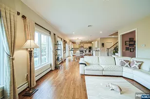 290 McCloud Dr, Fort Lee, NJ 07024 - Photo 12