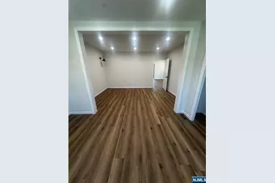 124 Main Avenue 1st Floor #1st Floor, Wallington, NJ 07057 - Photo 16