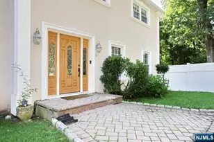 61 Intervale Rd, Par-troy Hills Twp., NJ 07005 - Photo 2