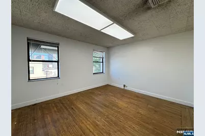 302 Main 201 #201, Fort Lee, NJ 07024 - Photo 4