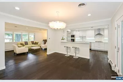 39 Hickory Street, Englewood Cliffs, NJ 07632 - Photo 8