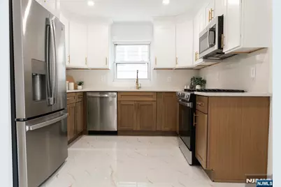 453 8th Street, Palisades Park, NJ 07650 - Photo 14