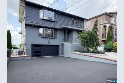 453 8th Street, Palisades Park, NJ 07650 - Photo 2