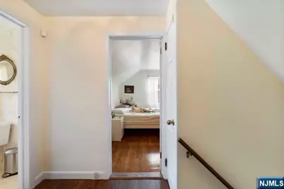 217 Riverdale Drive, Fort Lee, NJ 07024 - Photo 10