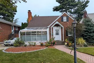 217 Riverdale Dr, Fort Lee, NJ 07024 - Photo 1