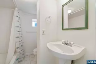 217 Riverdale Dr, Fort Lee, NJ 07024 - Photo 18
