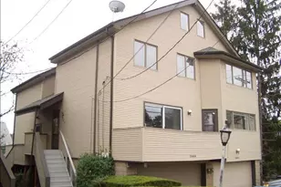 2400 2nd Street 2400, Fort Lee, NJ 07024 - Photo 2