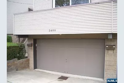 2400 2nd Street 2400 #2400, Fort Lee, NJ 07024 - Photo 4