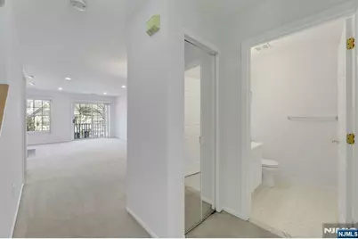 2198 Kent Court, Mahwah, NJ 07430 - Photo 8