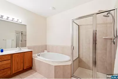 20 Kelburn Court, Hardyston Township, NJ 07419 - Photo 16