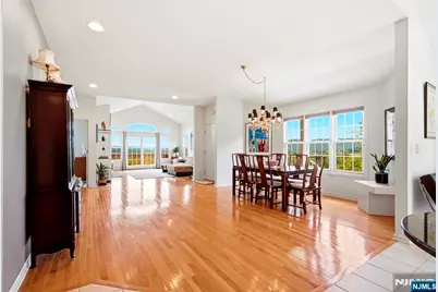 20 Kelburn Court, Hardyston Township, NJ 07419 - Photo 6