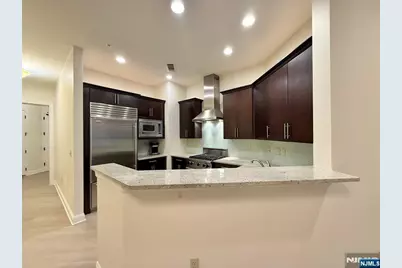 1210 The Plaza, Tenafly, NJ 07670 - Photo 10