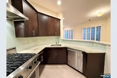 1210 The Plaza, Tenafly, NJ 07670 - Photo 6