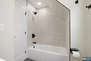 30 Edison Street 2, Bloomfield, NJ 07003 - Photo 6