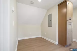 30 Edison Street 2, Bloomfield, NJ 07003 - Photo 4