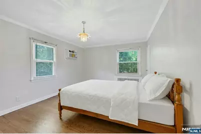 389 Bergen Boulevard, Oradell, NJ 07649 - Photo 16
