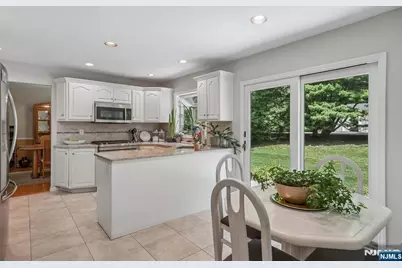 36 Stonefence Road, Oakland, NJ 07436 - Photo 16