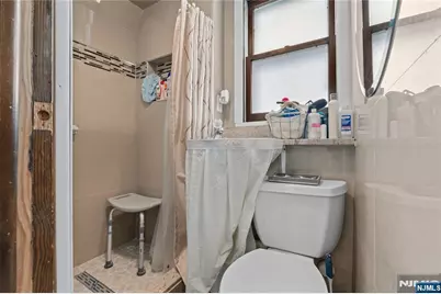 65 Miller Avenue 1 #1, Elmwood Park, NJ 07407 - Photo 26