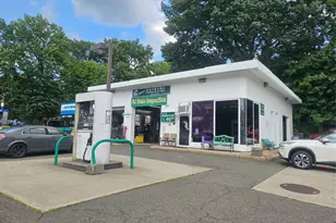 431 Broad Ave, Leonia, NJ 07605 - Photo 1