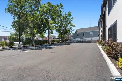 5 Milton Avenue A #A, Clifton, NJ 07013 - Photo 6