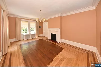 145 Park Avenue, Leonia, NJ 07605 - Photo 10