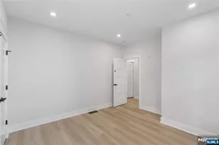 5 Milton Ave B, Clifton, NJ 07013 - Photo 24