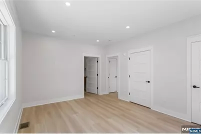 5 Milton Avenue B #B, Clifton, NJ 07013 - Photo 20
