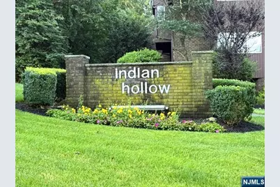 132 Indian Hollow Court, Mahwah, NJ 07430 - Photo 1